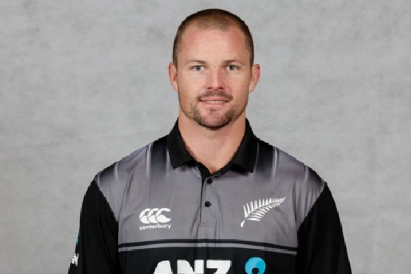 Colin Munro Profile – Age, Career Info & Stats