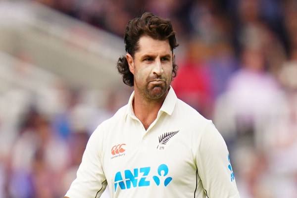 Colin de Grandhomme Profile – Age, Career Info & Stats