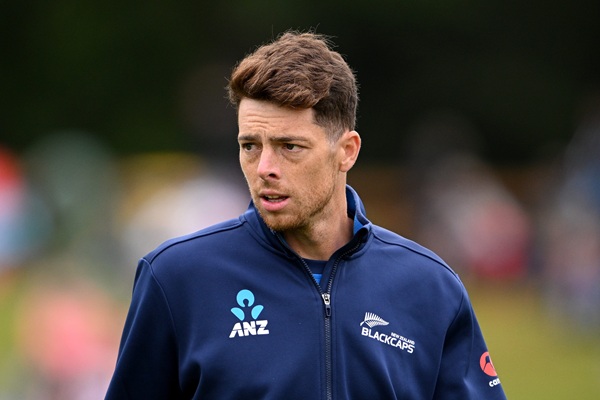 Mitchell Santner Profile – Age, Career Info & Stats