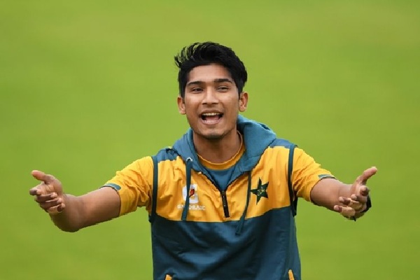 Mohammad Hasnain Profile – Age, Career Info & Stats